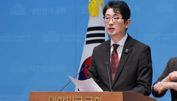 李가 올린 대외비 문건에 뜨악…주진우 "본인 재판도 보고받았나"