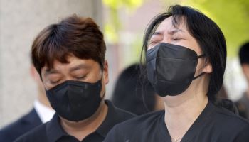 장윤기 무기징역에 유가족 반발, "판결 못받아들여"