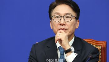 “화합해도 모자랄 판에” 지도부도 저격, 김민석호 원팀은 언제쯤
