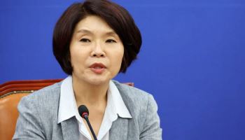 與 한정애 사무총장 "알래스카 LNG 프로젝트 투자 확정된 거 아냐"