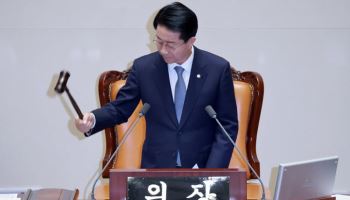 '응급실 뺑뺑이' 방지 응급의료법 국회 통과