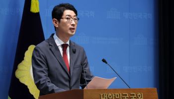 주진우, '암살자(들)' 배우 인신공격 비판에 "표현의 자유"