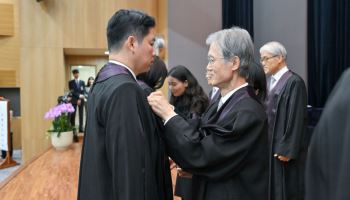조희대, 신임법관 146명에 "사법 독립·공정·청렴 흔들려선 안돼"