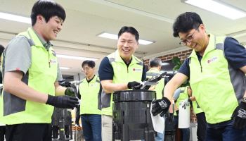 LG전자 경영진·노조, 봉사활동 한마음…“함께 사회적 책임 실천”