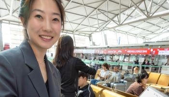 출국 전 일본 번호 만든다…KT Japan, 알뜰폰 ‘tt mobile’ 출시