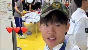 BTS는 갔는데 "군대 안 가요" 웃었다가...불씨 당겼다