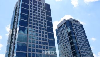 현대차 목표가 62만→54만원 ‘뚝’…“판매 둔화”-NH