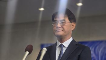60% 정원으로 문 연 수원중수청, 김형근 “내일부터 정상 업무”