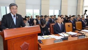 윤호중 행안장관 "지방 자주재원 확충…비수도권 지원 강화"