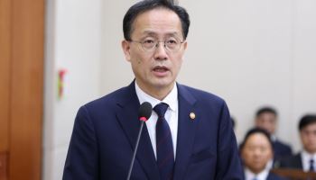 이형일·권대영, 레버리지 ETF 손실에 “송구”…도입 경위 두고 공방