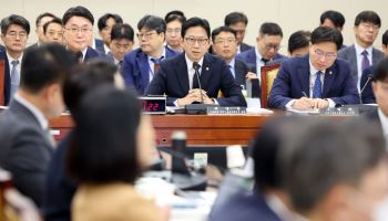 배경훈 "독파모 계속 간다…프론티어AI는 더 높은 수준의 도전"(종합)