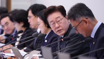 李 “농사보다 몇 배 소득”…묵힌 농지 태양광 전환 지원 주문