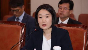 오늘 이소영 장관 첫 국감…루센트블록 입장 주목