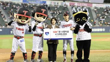 빗속 호수비로 팬심 잡았다…LG 박해민, 9월 ‘씬-스틸러상’
