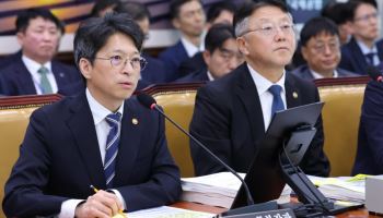 홍지선 국토장관 “주택 공급 상황판 만들 것…서울시와 협의도 강화”