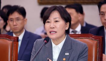 송미령, 산란계협회 ‘해산’ 논란에 “설립 취지에 반하는 행동”