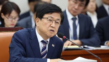 교육위, ‘수시 먹통’ 한목소리 질타…‘암살자들 논란’엔 여·야 충돌(종합)