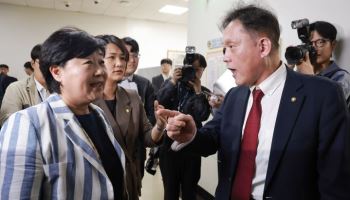 與 법사위 “김태규, 국회 품격 떨어뜨려... 국힘 당직 박탈하라”