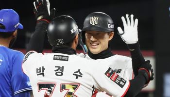 203번째 안타 '새 역사'…KT 최원준, KBO 한 시즌 최다안타 신기록