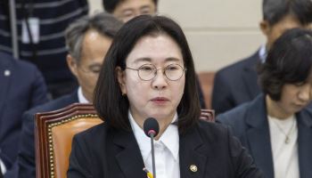 "또 틀렸어" 거듭된 예보 실패 질타…기상청장 "국민에 송구"