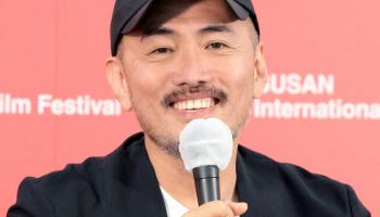 '긴긴밤' 감독 "수지 섭외? 인연 빌미로 매달렸다"[BIFF]
