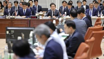 감사원 국감…與 '조희대 격려금' 野 '정치적 중립성' 공방