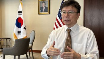 전문인재 확보냐 정권 보은인사냐 특임공관장 논란