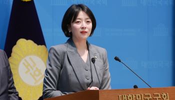 배현진 "한동훈보다 존재감 없는 국힘? 지도부 리더십 때문"