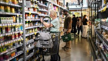 美 CPI 3.7%에 국채금리↑…연준 10월 인상 확률 50%로(상보)