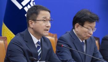 한병도 “장동혁, 李에 억지 비난... 대표부터 책임 저버려”