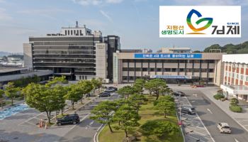 축제 식중독 터졌는데…시장·간부들은 옆 동네 '원정 만찬'