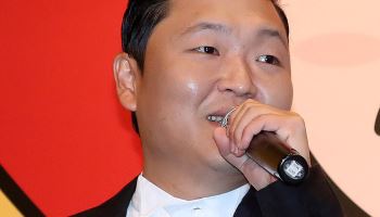 싸이 "치열한 경쟁 환경이 K콘텐츠 인기 비결…독창성 갖춰야 성공"