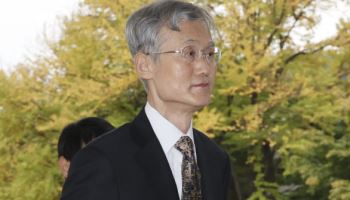 조희대, 공수처 이어 중수청도 고발…격려금·업무추진비 의혹
