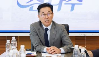 “수입산은 무라벨 예외”…김도영 제주개발공사 사장, 생수 규제 형평성 지적