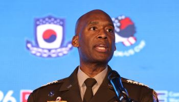 브런슨 '韓 DMZ 남쪽부터' 발언 논란 확대…국방부 “개인 견해”