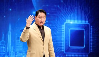 최태원 "AI가 지혜는 아냐…리더는 AI가 못하는 일 찾아야"