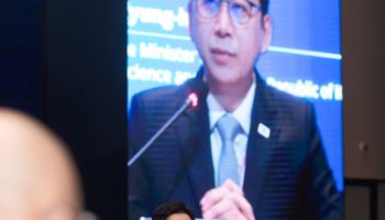 배경훈 "책임있는 AI, 혜택 고루"…50개국 서울 디지털 서밋 집결