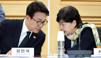 서영교 법사위원장 “국감 전 金과 조희대 위법 내용 전해”