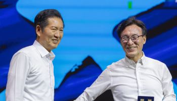경찰, '민주당 전대 여론조사 허위응답 유도' 시사타파TV 압수수색