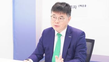 “은퇴했다고 주식 줄이지 마라”…40년 노후 버티는 투자법