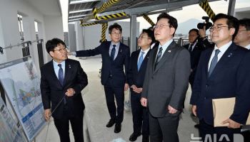 李대통령, ‘계양 단골 시장’ 찾아 민생 점검…상인들 “수도권 이유로 지원 소외”