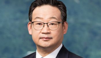 AI 속도조절론에 흔들리지 마라…허성욱 前원장이 짚은 韓기업 생존전략