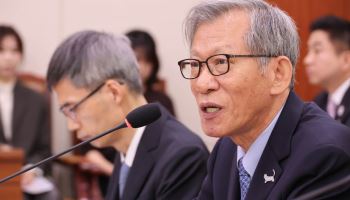 유홍준 국립중앙박물관장 사의…"개인 실수로 박물관 신뢰 무너져"