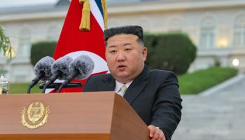 '사망설' 北김정은, 신압록강대교 통해 전격 방중 (종합)