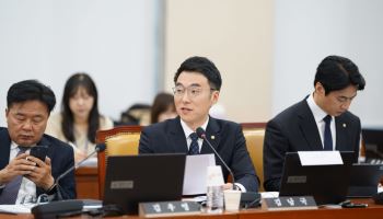 임대형 AI 데이터센터는 세액공제 제외…배경훈 “재정당국과 협의”
