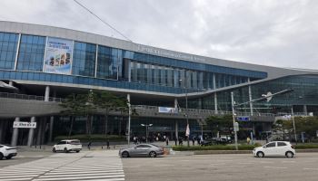 [현장에서] 대통령도 장관도 안 왔다…소상공인대회서 나온 정부 ‘홀대론’