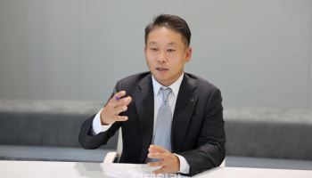 “퇴직연금 ETF·TDF 함께 담아라…은퇴 후엔 RIF로 인출”