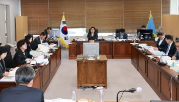 포항시의회 “사업 효과 원점 재검토”…재정·산업·환경 현안 점검