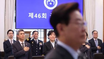 李대통령 “중수청장 국무회의 참석, 비정상의 정상화”