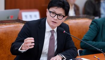 경찰 '한동훈 딸 수사 무마' 추가 고발인 조사